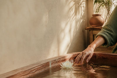 Watsu : le massage aquatique qui libère le corps et l'esprit